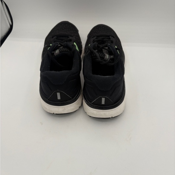 Brooks Men’s Running Shoes Size 10 1/2 - Picture 2 of 5